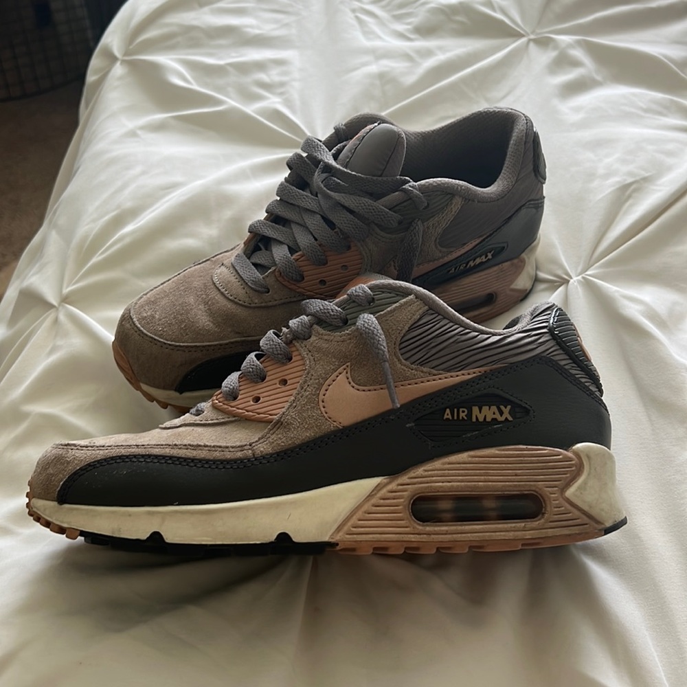 Nike air max